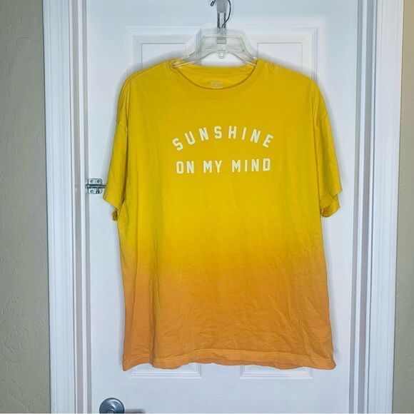 PINK Victoria's Secret Yellow Ombré Graphic Tee Shirt Sunshine On My Mind - Picture 6 of 9